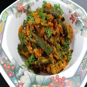 Achari Bhindi Masala